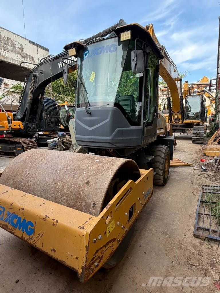 XCMG XS65 싱글 드럼 롤러