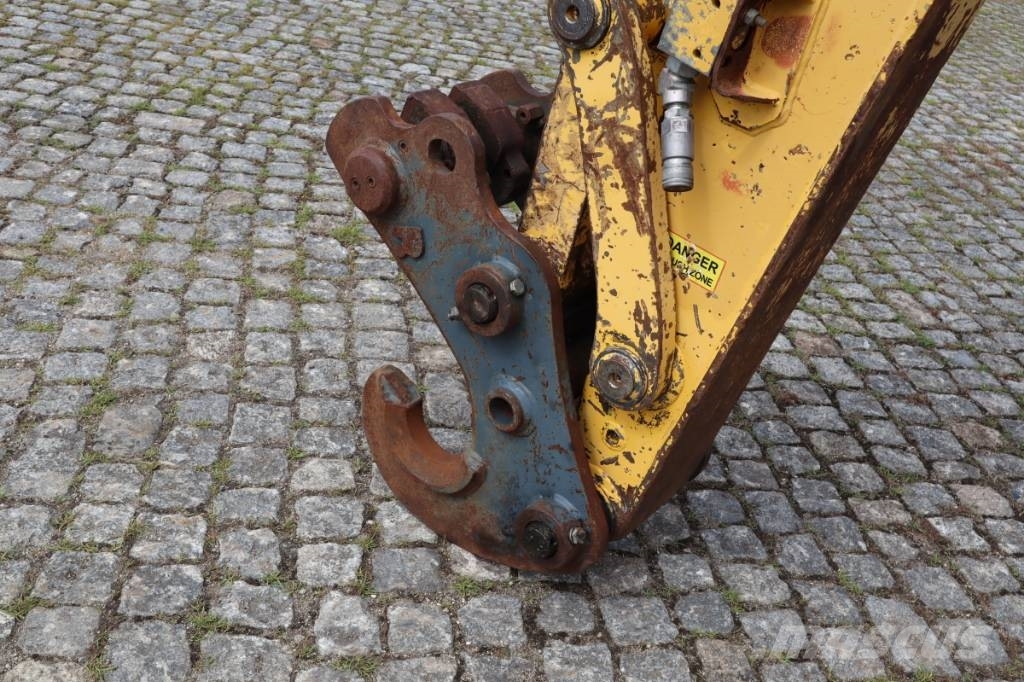 Komatsu PC138US-8 Bageri guseničari
