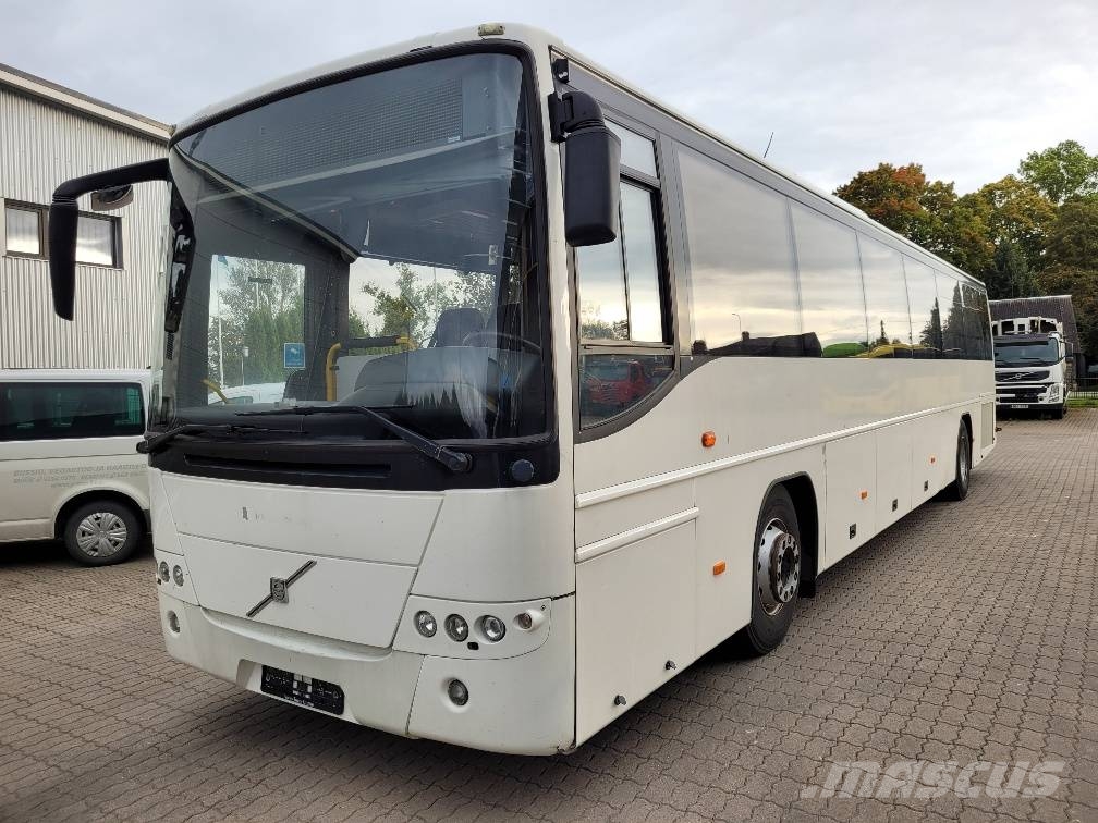 Volvo B12B 8700 Tarpmiestiniai autobusai