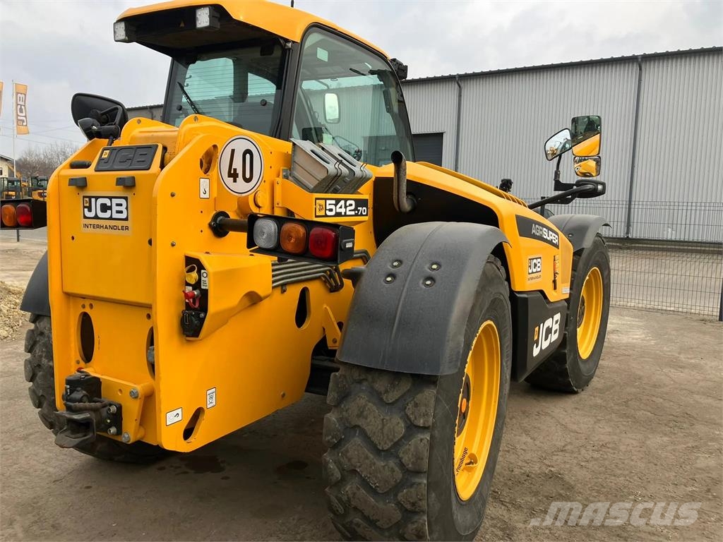 JCB 542-70 Agri Super مناولات متداخلة