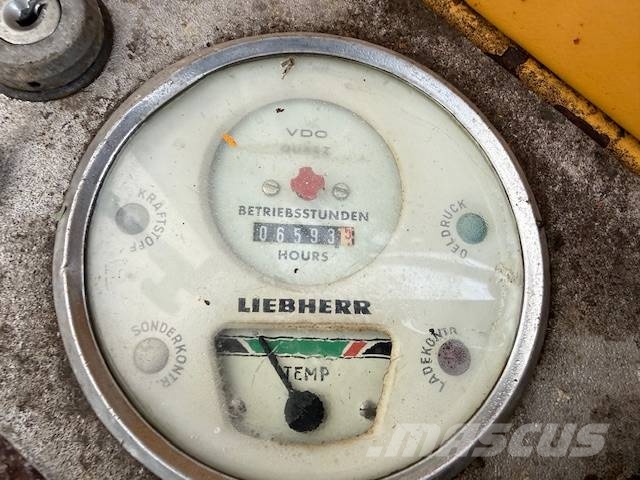 Liebherr A 901 轮式挖掘机