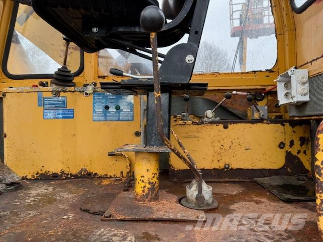 Liebherr A 901 轮式挖掘机
