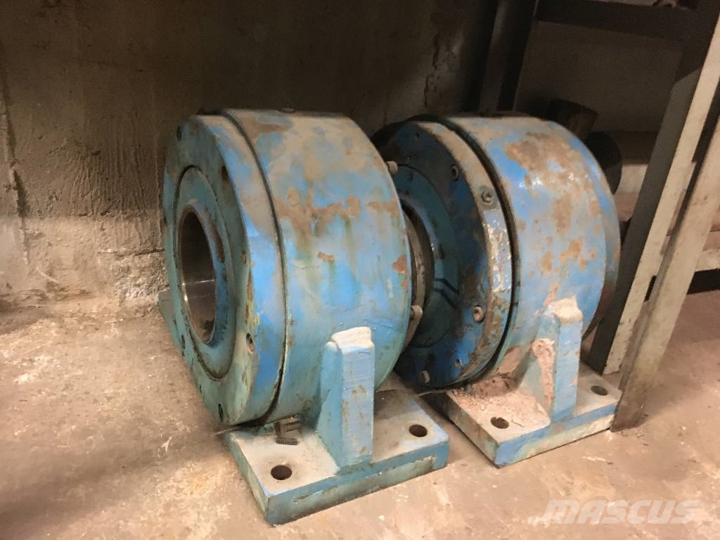Terex Pegson 428 Menjalnik