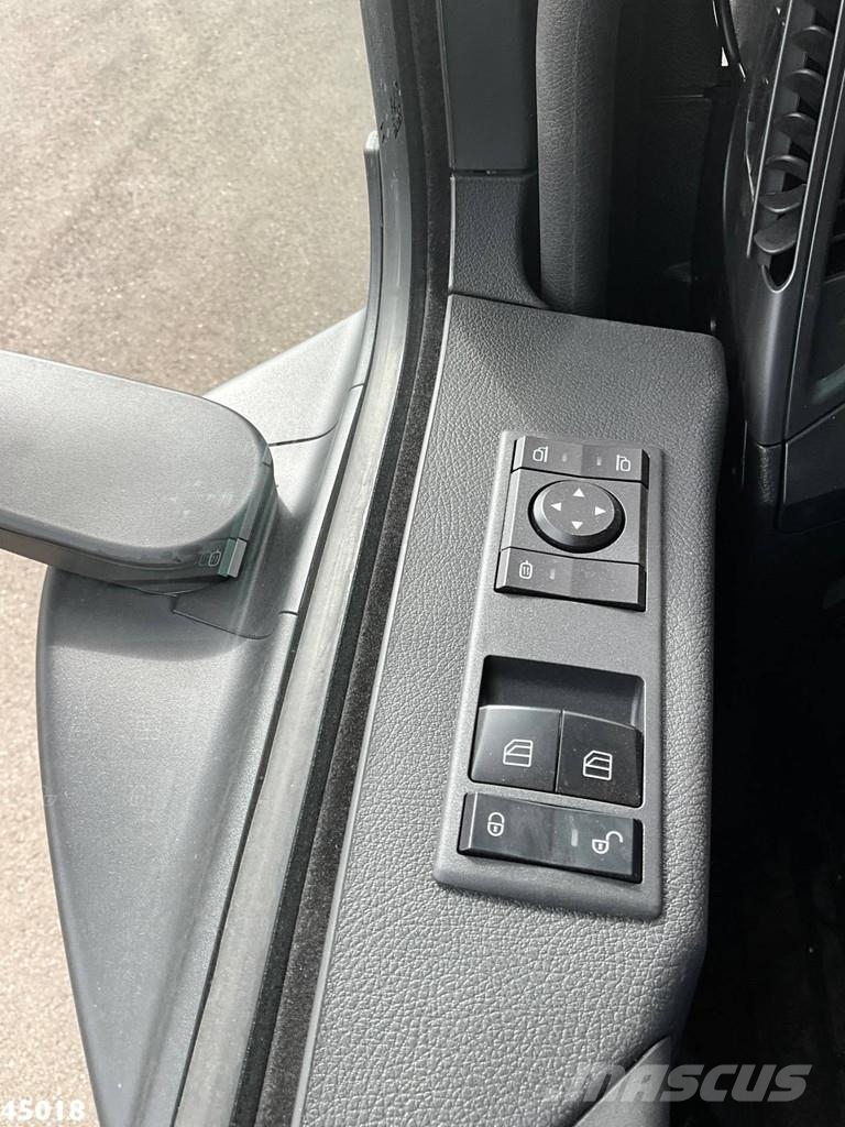 Mercedes-Benz Actros 2543 HMF 23 Tonmeter laadkraan Камиони с кран с кука