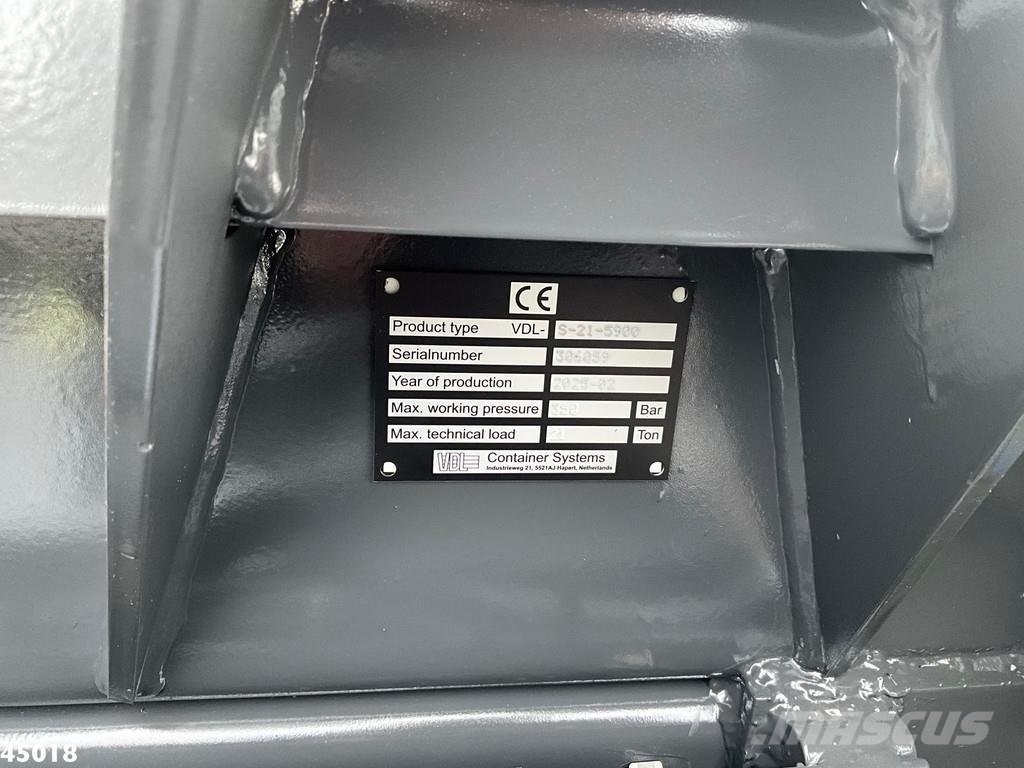 Mercedes-Benz Actros 2543 HMF 23 Tonmeter laadkraan Камиони с кран с кука
