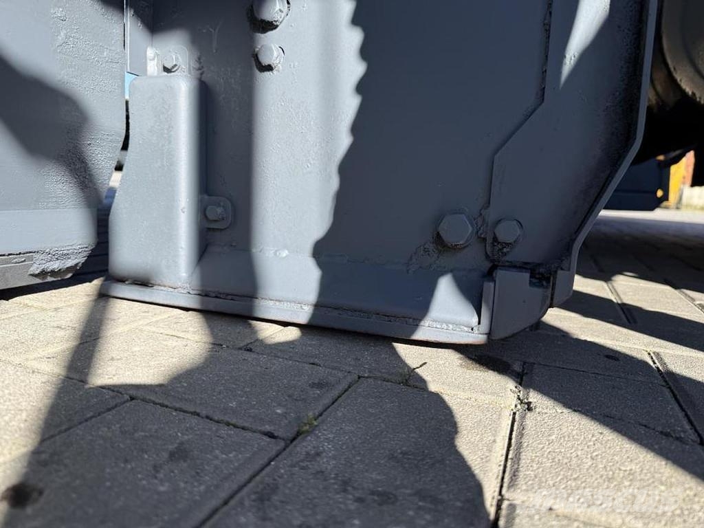 Ammann AFW 700-3 Asphalt pavers