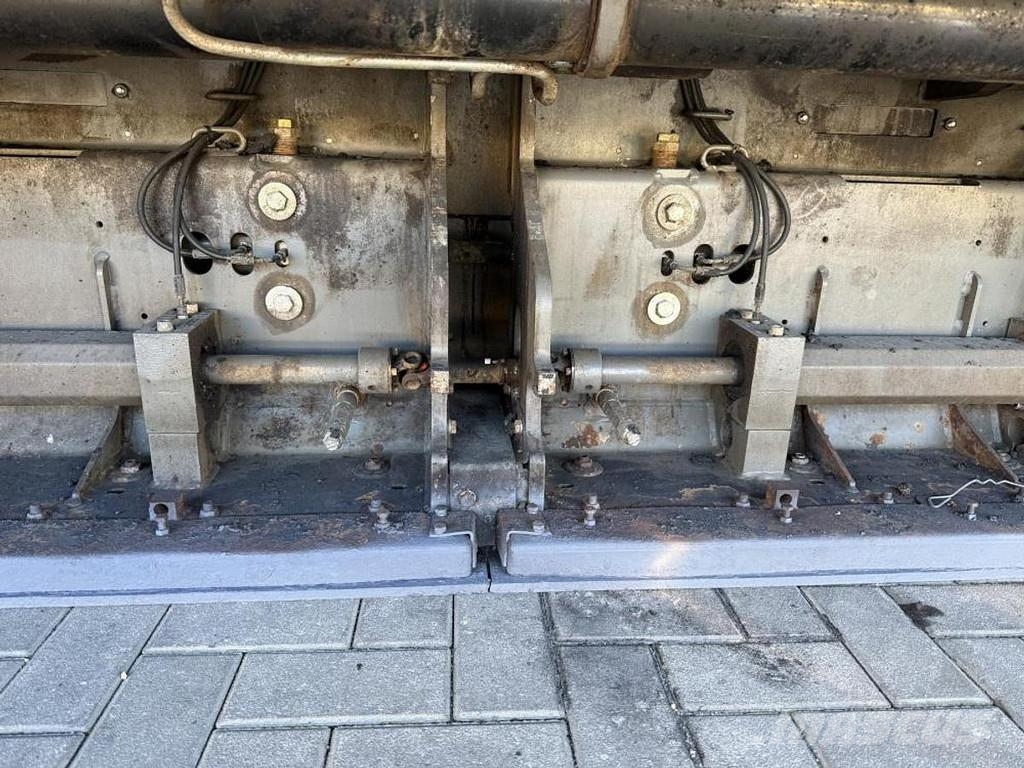 Ammann AFW 700-3 Asfaltafwerkmachines