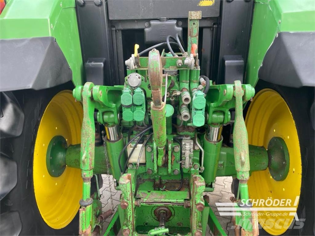 John Deere 6910 PREMIUM Traktorji