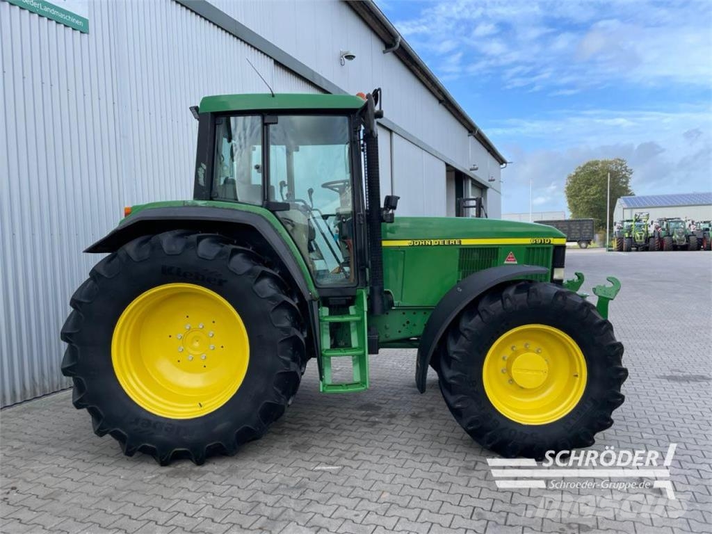 John Deere 6910 PREMIUM Traktorji