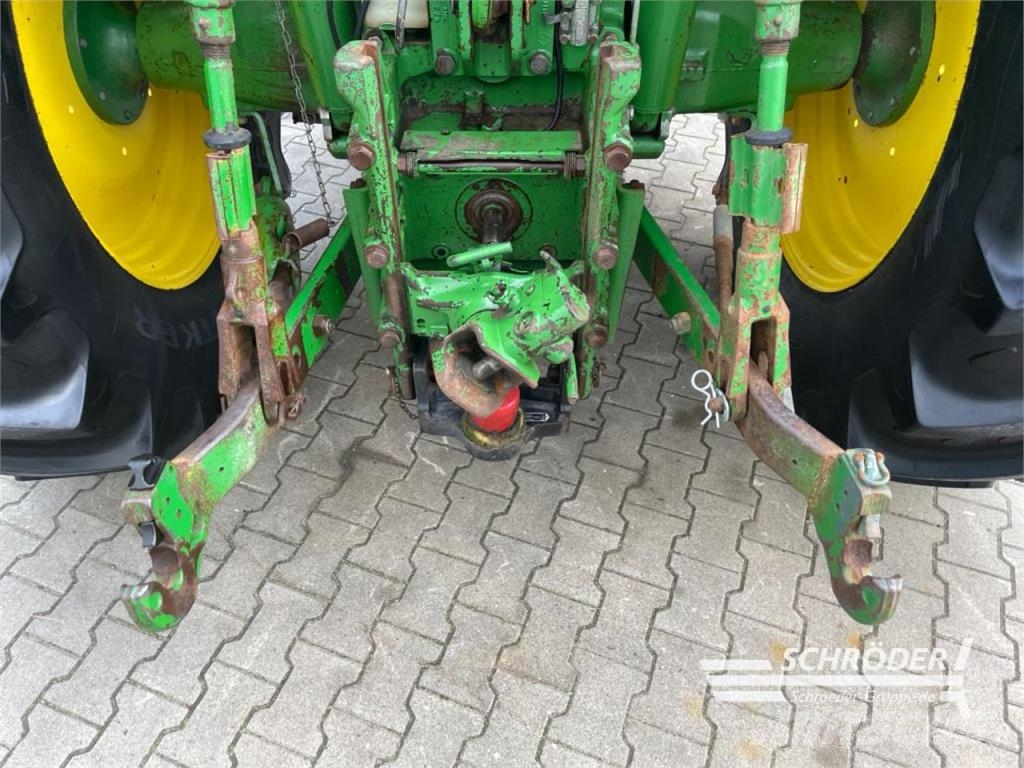 John Deere 6910 PREMIUM Traktorji
