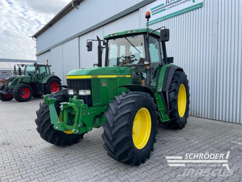 John Deere 6910 PREMIUM Traktorji