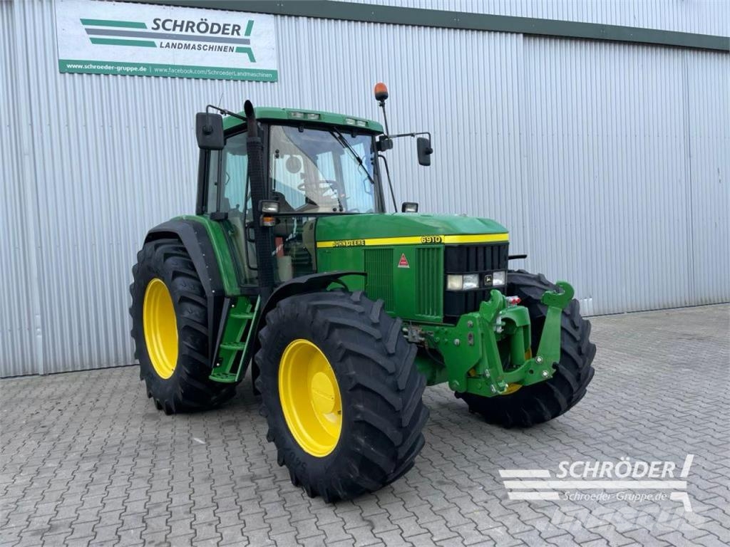 John Deere 6910 PREMIUM Traktorji