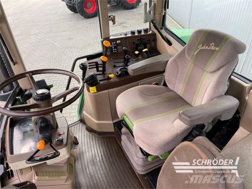 John Deere 6910 PREMIUM Traktorji