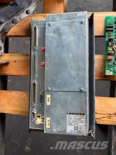 Liebherr R 942 USED CAB PARTS Кабіна