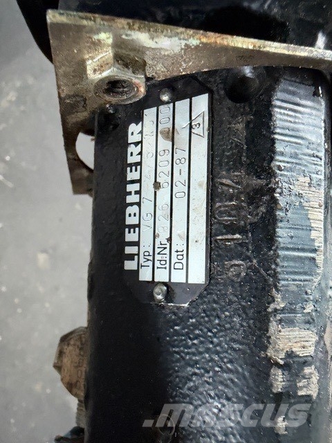 Liebherr R 942 USED CAB PARTS Кабіна