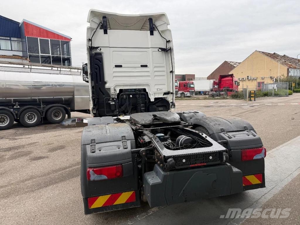 MAN TGX 26.470 6X2 EURO 6 - LIFTING AXLE Vlačilci