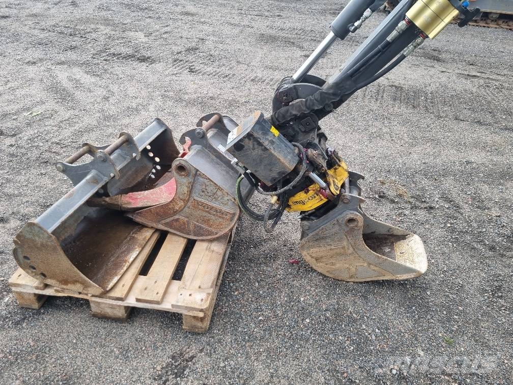 Volvo EC 18 D med släp Mini ekskavatori < 7 t