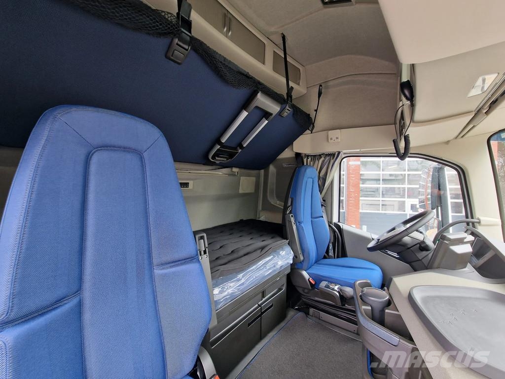Volvo FH 13.500 Aero Globetrotter XL 4x2 - New - Full sp 트랙터 유닛