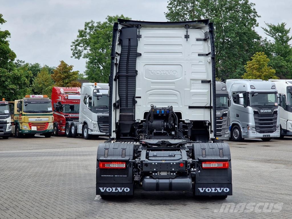 Volvo FH 13.500 Aero Globetrotter XL 4x2 - New - Full sp 트랙터 유닛