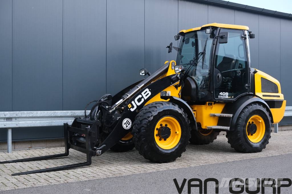 JCB 409 Iekrāvēji uz riteņiem