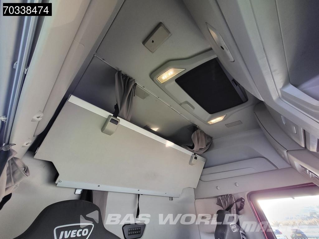 Iveco S-Way 510 4X2 Retarder 2x Tanks Standklima ACC Tracteur routier