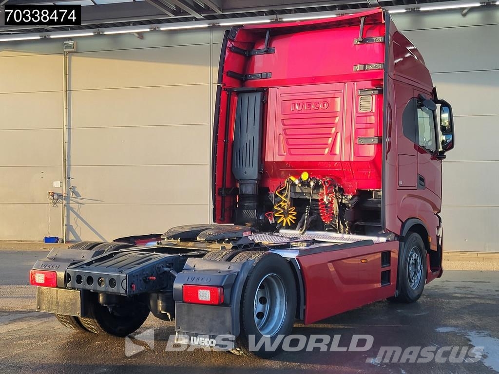 Iveco S-Way 510 4X2 Retarder 2x Tanks Standklima ACC Tracteur routier