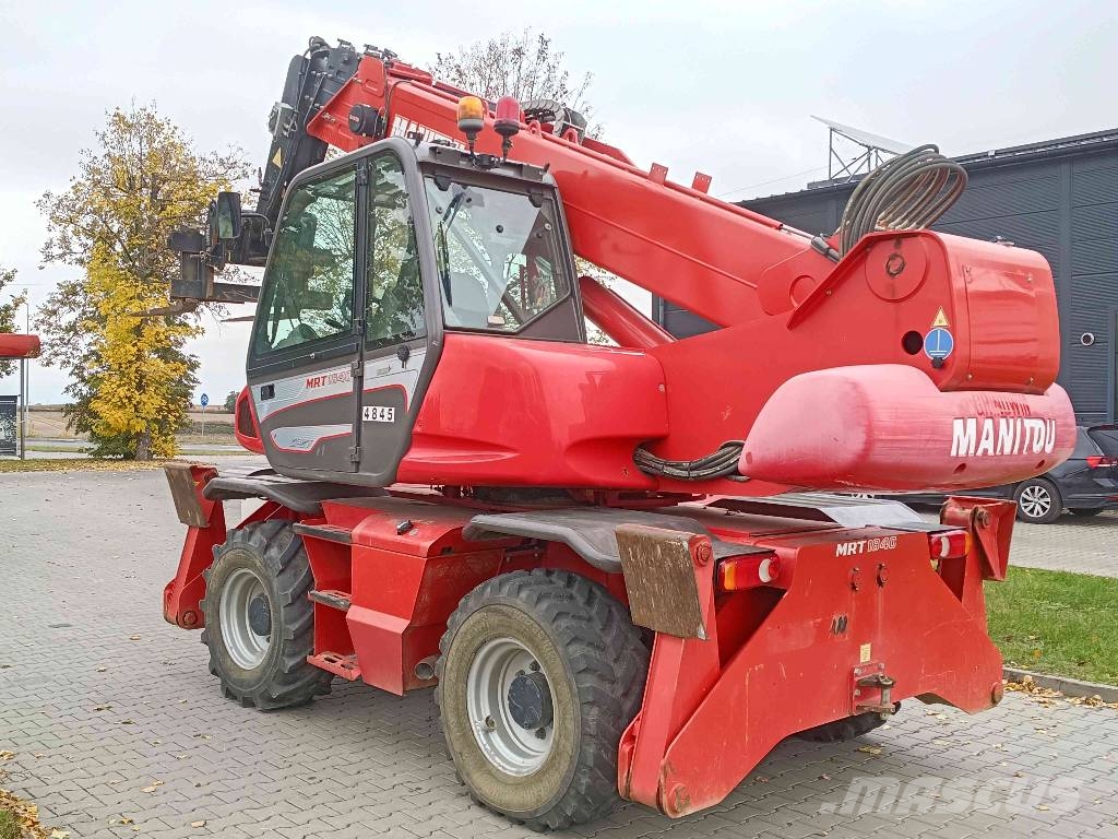 Manitou MRT 1840 Easy 伸縮臂操作車