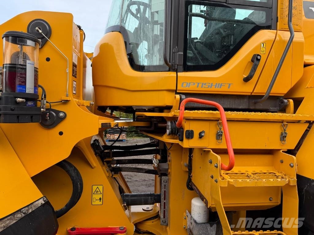 Volvo L 150 H AUTOLUBE CDC Gumikerekes homlokrakodók