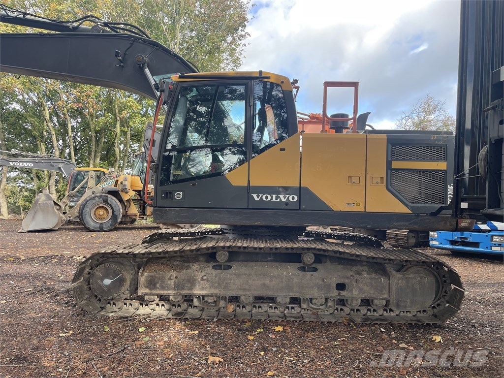 Volvo EC 220 E Excavadoras de cadenas