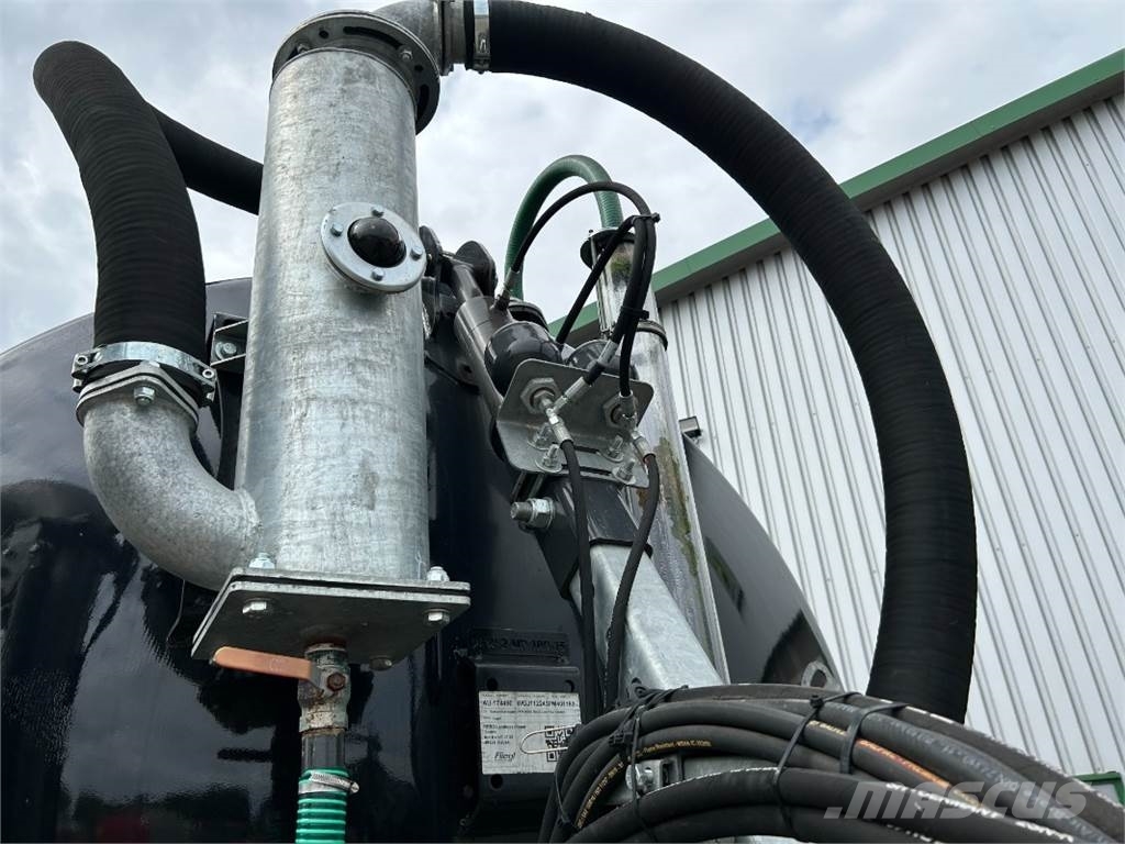Fliegl VFW 18000 MAXX LINE PLUS Epandeur de fumier