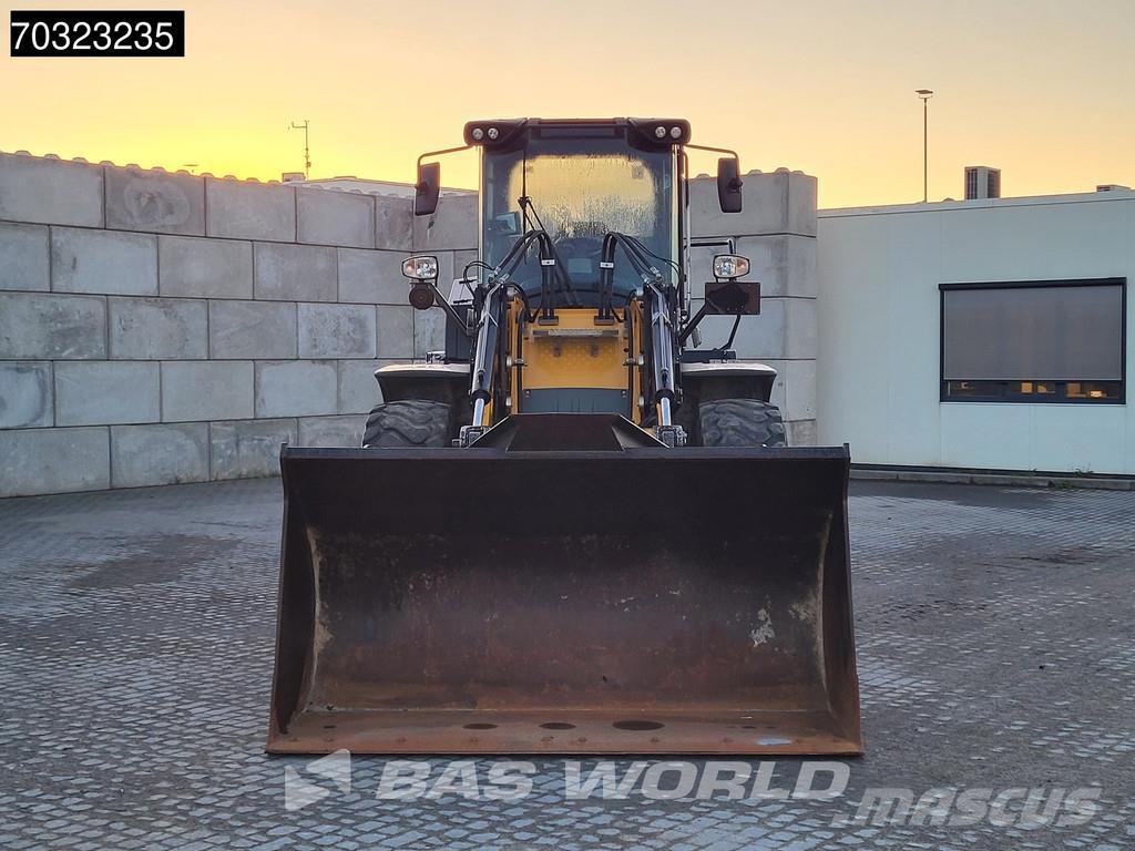 Liebherr L538 Quick Coupler ホイールローダー・タイヤショベル