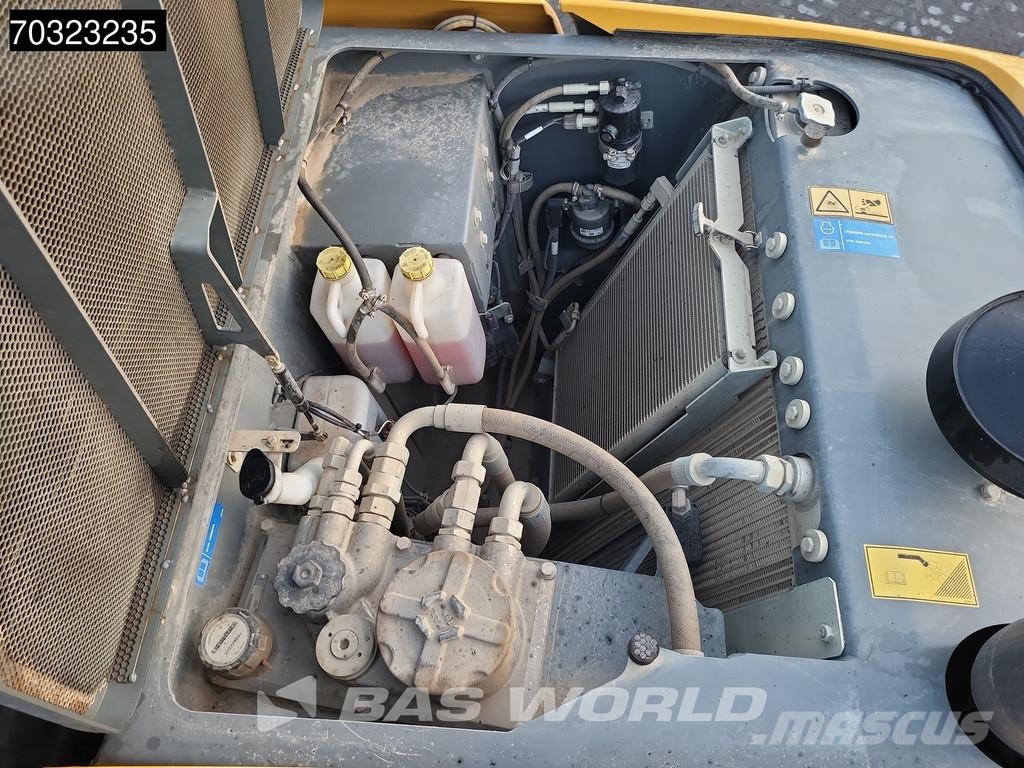 Liebherr L538 Quick Coupler ホイールローダー・タイヤショベル