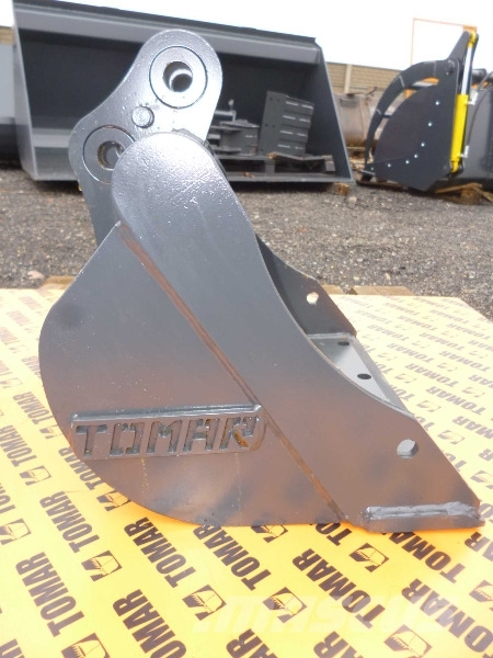 TOMAR Łyżka kopiąca 45 cm JCB 8014, 8015, 8016, 8 Łyżki do koparek
