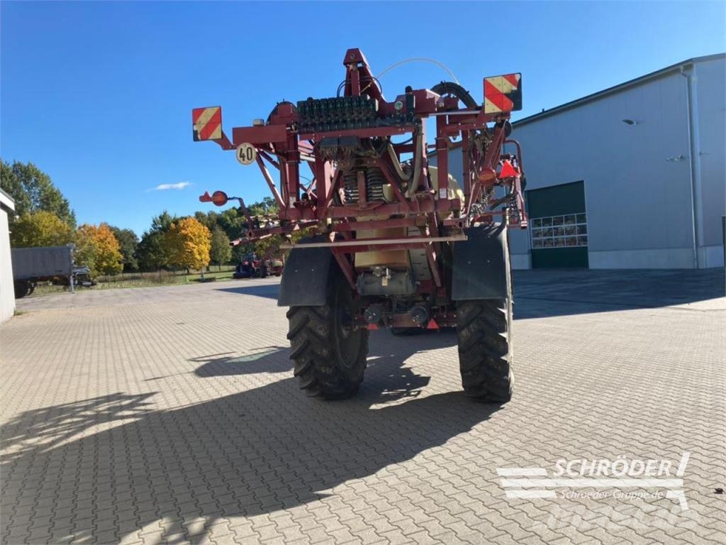 Hardi NAVIGATOR 6000 | 27 METER Vlečne škropilnice