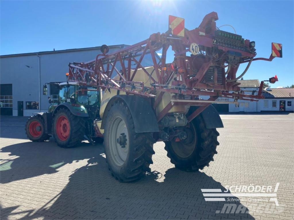 Hardi NAVIGATOR 6000 | 27 METER Vlečne škropilnice