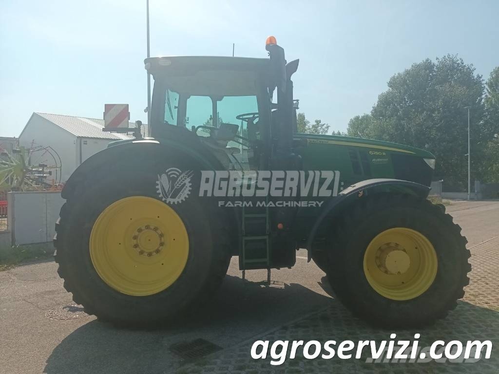 John Deere 6R 250 Трактора