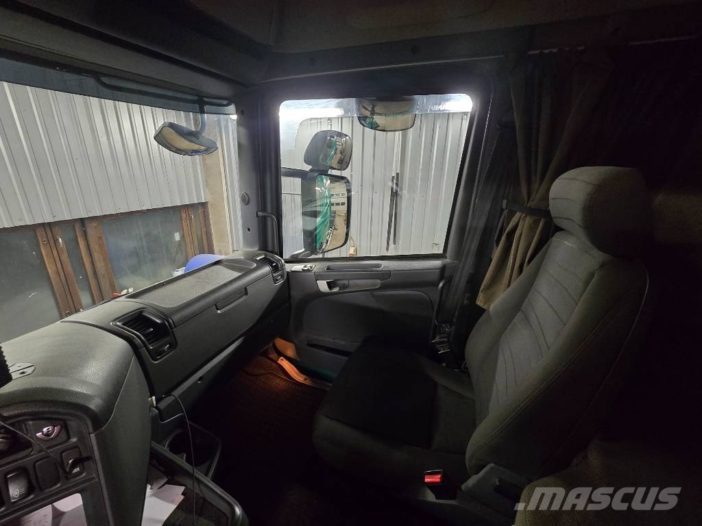 Scania R 620 アームロール