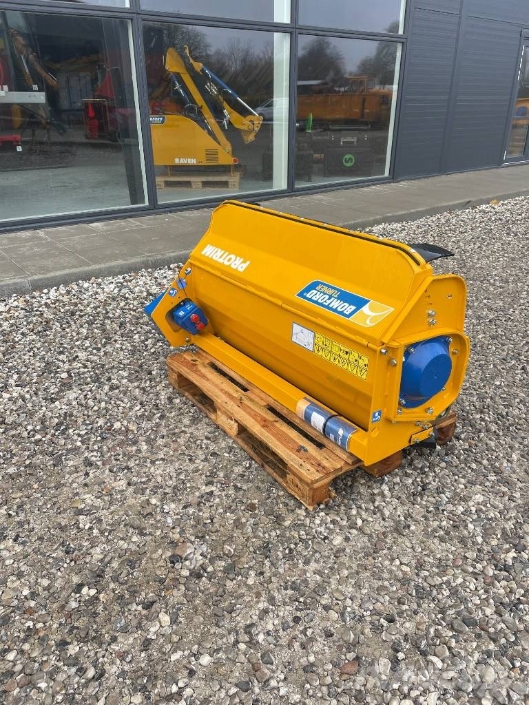 Bomford Pro- trim 1200 - Bushmaster åbent - Flails Taille-haies