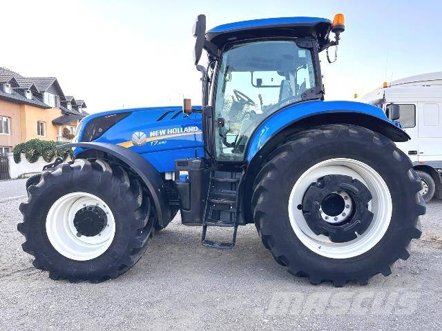 New Holland T 7.260 Tractors