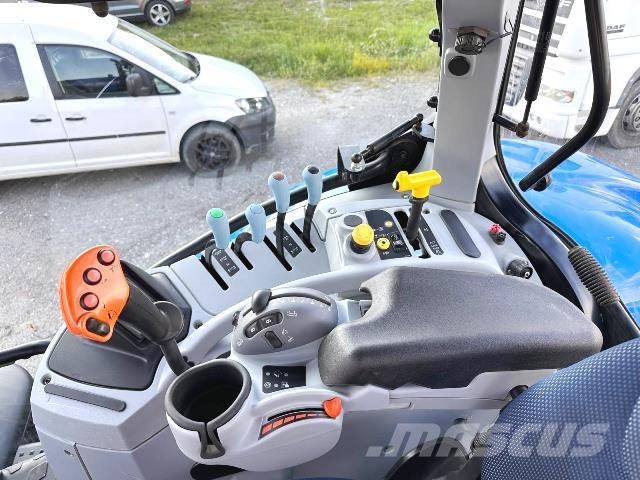 New Holland T 7.260 Tractors