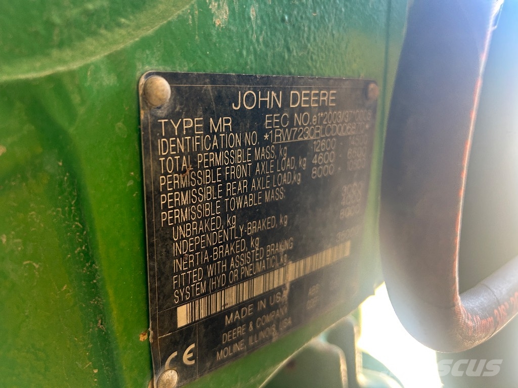 John Deere 7230 R Tractors