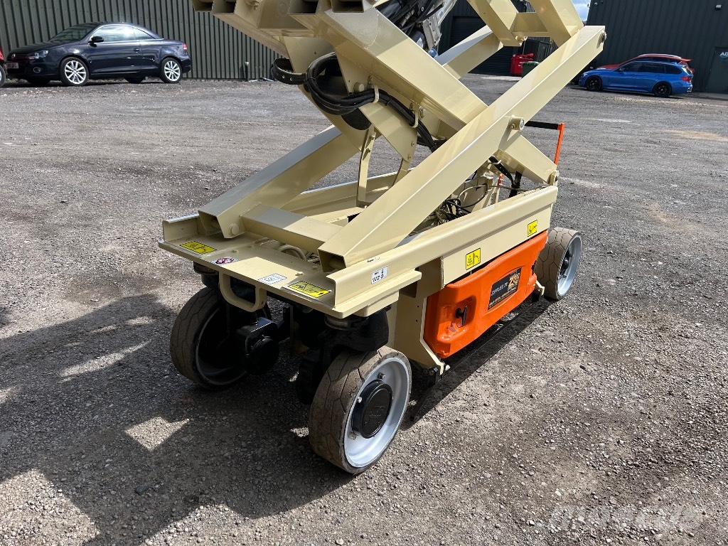 JLG 2630 ES 剪叉式升降机