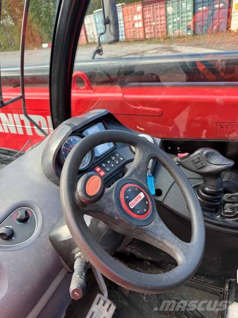 Manitou MT1335 Teleskopiskie manipulatori