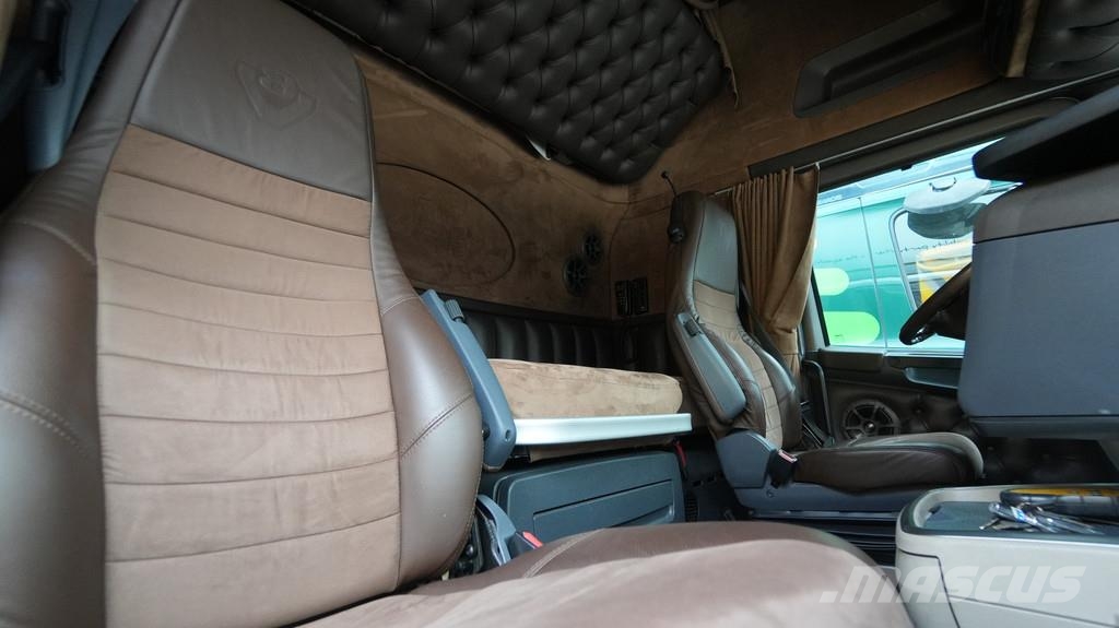 Scania R 620 V8 6x2 Car/Machine transport Autotransporter