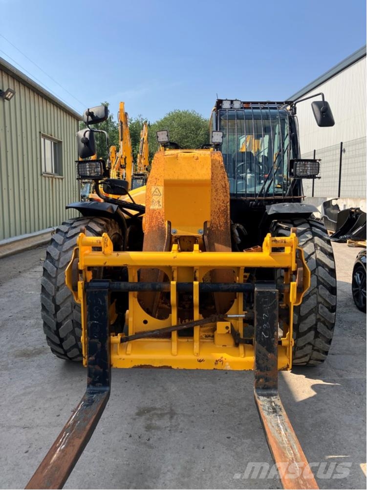 JCB 560-80 Telescopic handlers