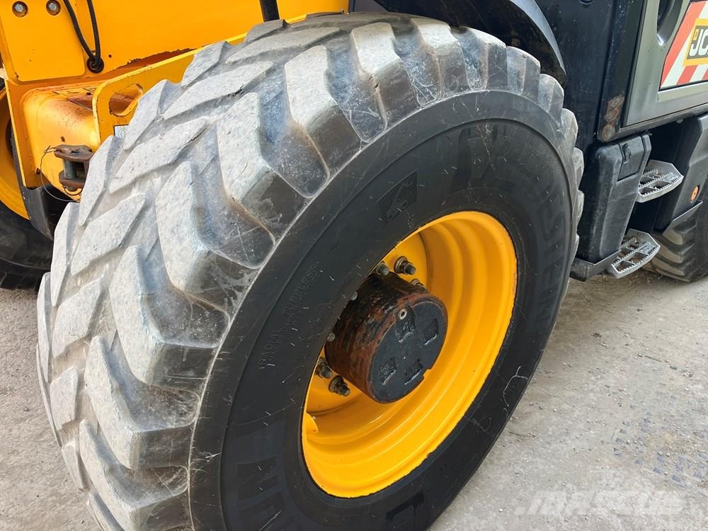 JCB 560-80 Telescopic handlers