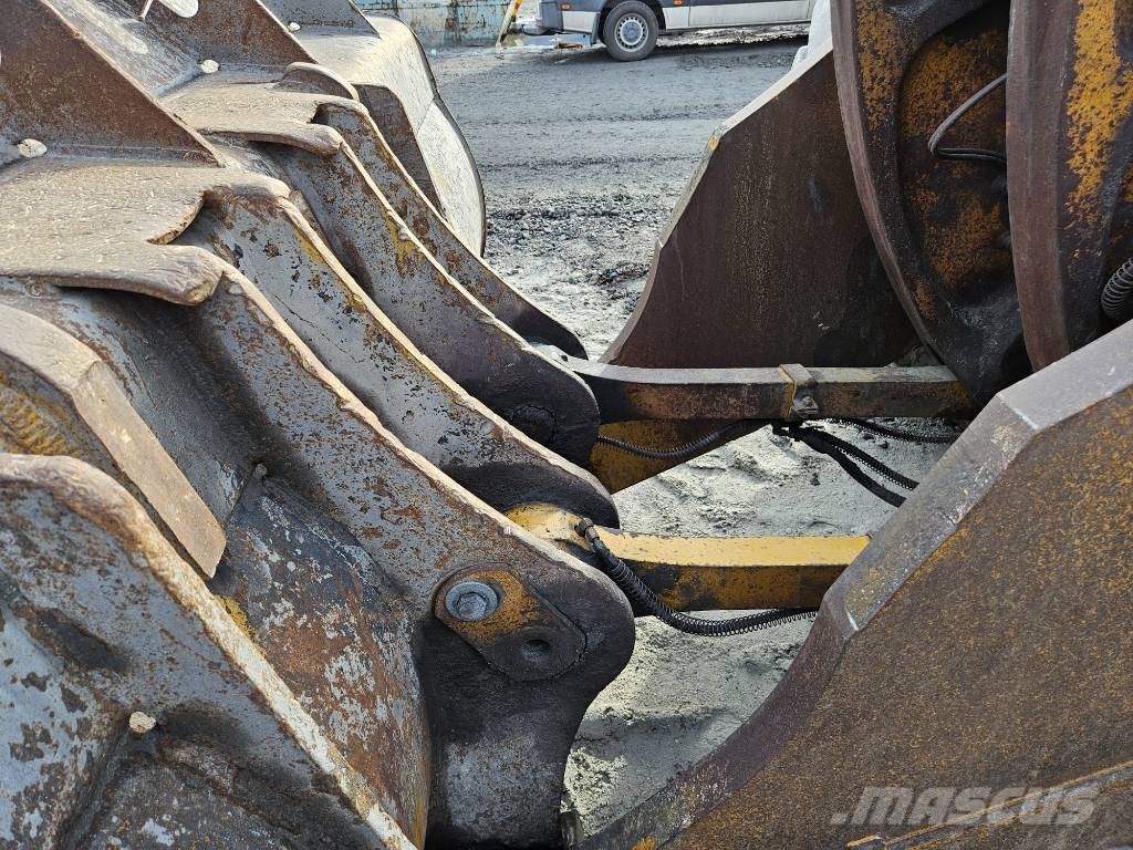 CAT 982 M Hjullastare