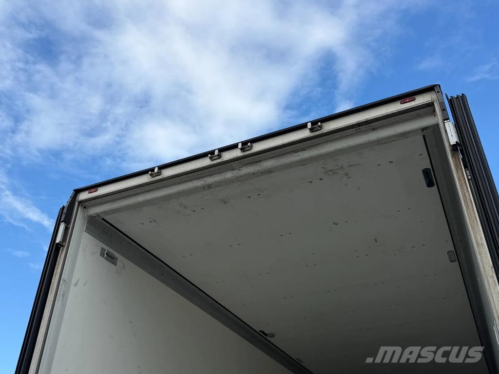 Schmitz Cargobull N/A Carrier Vector 1550 / Lift-As / Rotos-Disc Külmikpoolhaagised