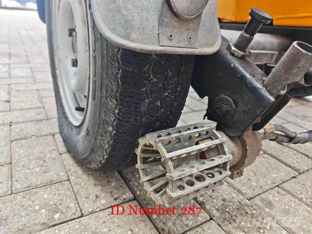 Denka-Lift JR 12 Pótkocsira szerelt emelők és állványok