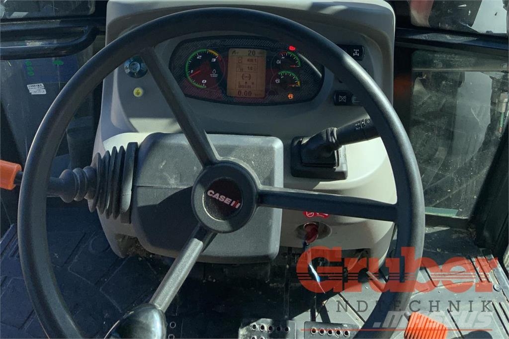 Case IH Farmall 85A Tractoren
